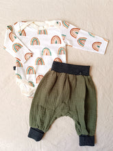 Lade das Bild in den Galerie-Viewer, Set - Unterm Regenbogen